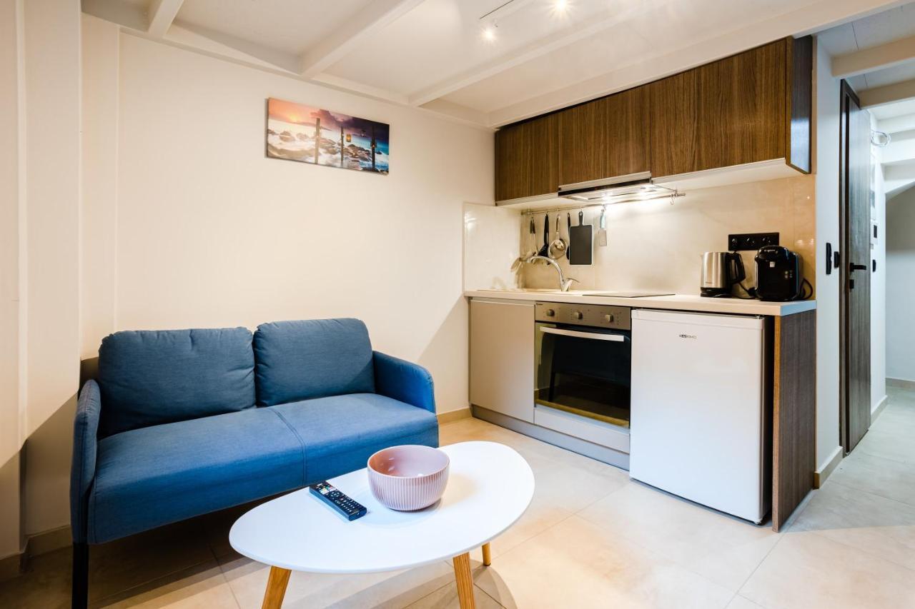 Uncover Kalamata'S Hidden Gem - Cosy City Nest Exterior foto